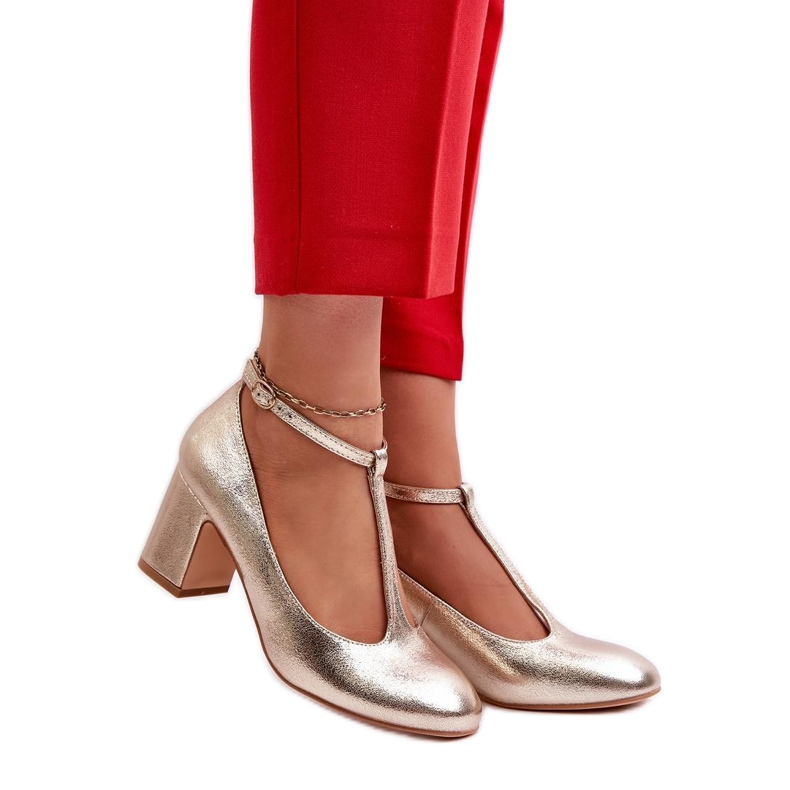 Step in style Bombas Modelo Raniyah 834283 Ouro - Entre com estilo amarelo