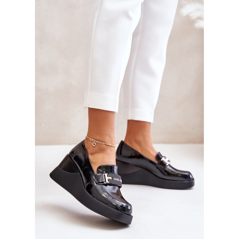 Step in style Mocassins Modelo Vinceza 58337 Preto – Entre com estilo