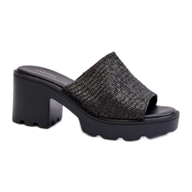 Step in style Sandália Chinelo Modelo Titantha 24SD98-6989 Preta - Entre com Estilo preto
