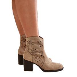 Step in style Botas Modelo Nevishiia ASA250-3 Bege - Entre com estilo Step in style Botas Modelo Nevishiia ASA250-3 Bege - Entre com estilo