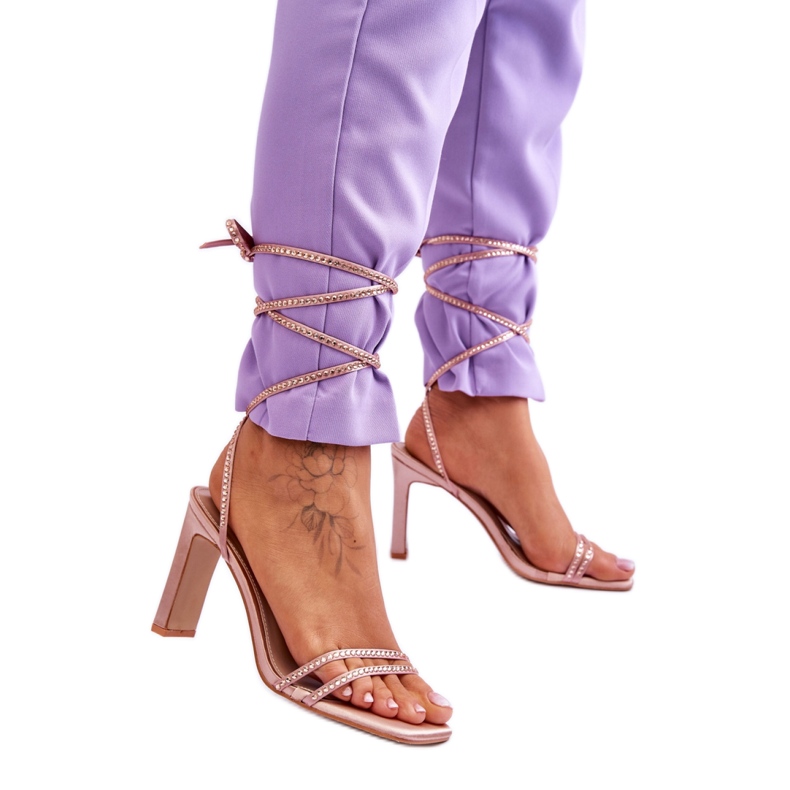 Step in style Sandálias Modelo Nessy H8-508 Bege - Entre com estilo