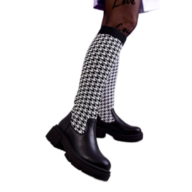 Botas femininas exclusivas com tecido preto