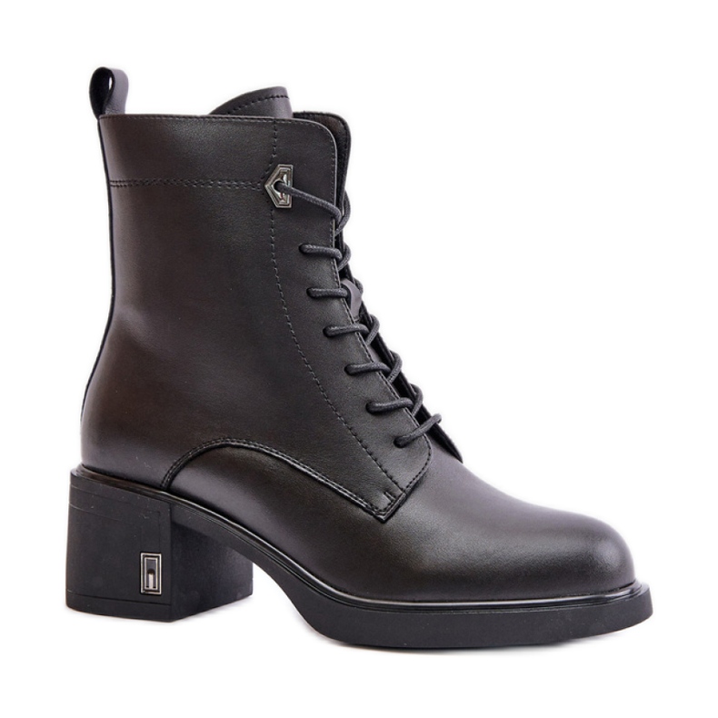 Modelo Vinceza Botas pretas preto