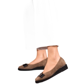 Sapatos femininos com laço GD-FL766T Taupe marrom