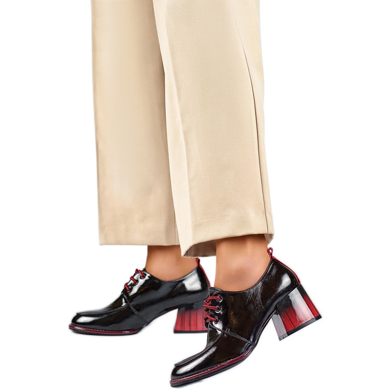 Sapatos femininos GD-FL439-B Couro envernizado preto