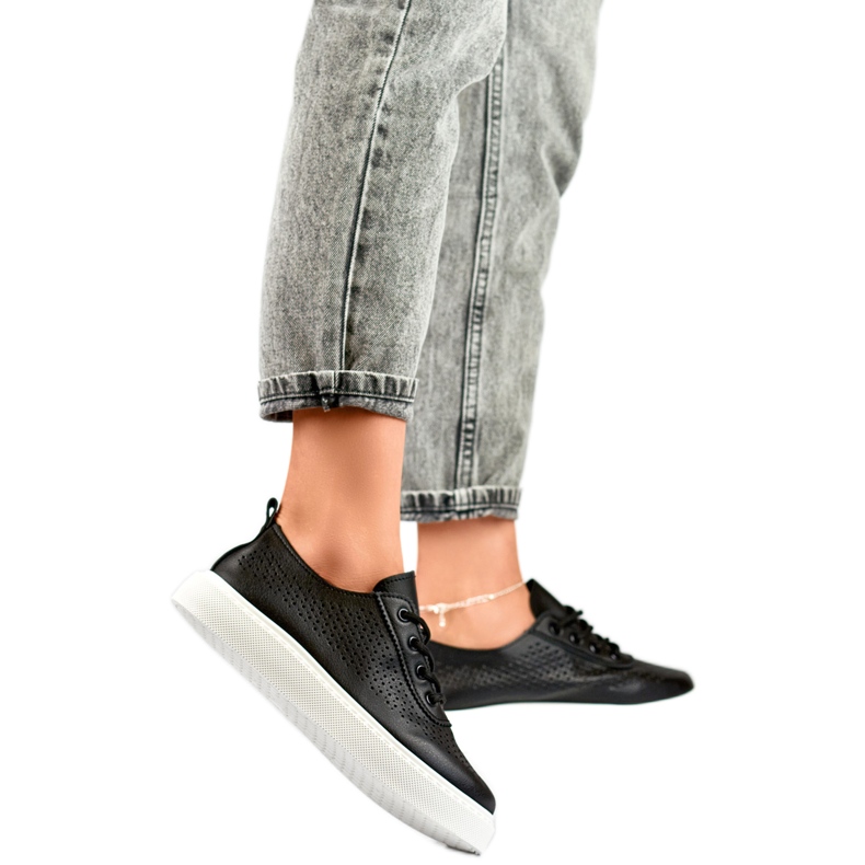 Tênis preto modelo 777-1B - PRIMO