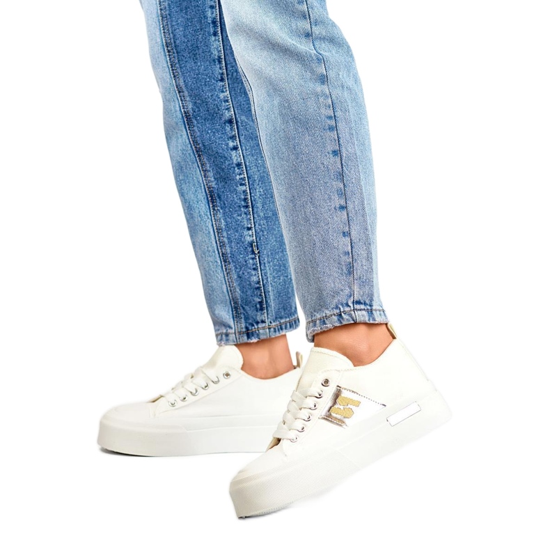 Tênis feminino na plataforma LY100W branco