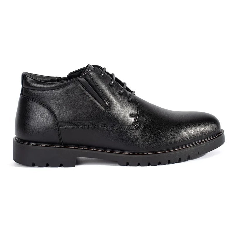 Botins pretos com cadarço para homem