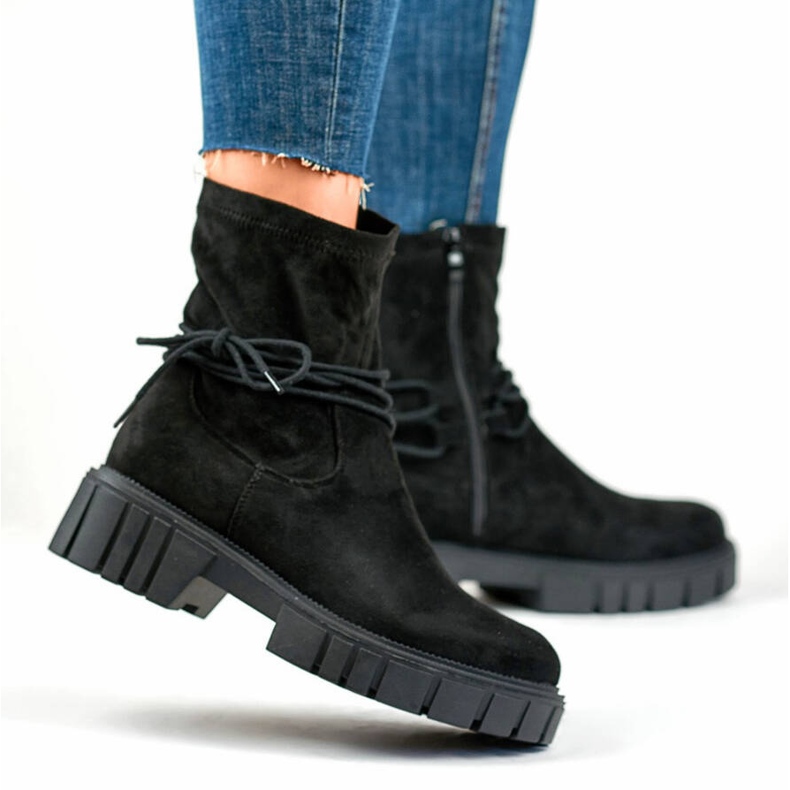 Botins femininos com cano elástico, atacadores, pretos DE1127S-B