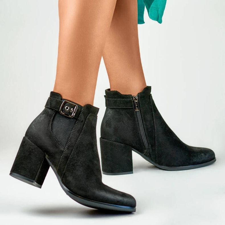 Botins femininos em camurça, pretos, 260041B-SU Botins femininos em camurça, pretos, 260041B-SU