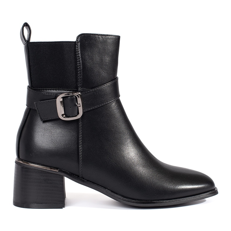 Botins femininos pretos com fivela