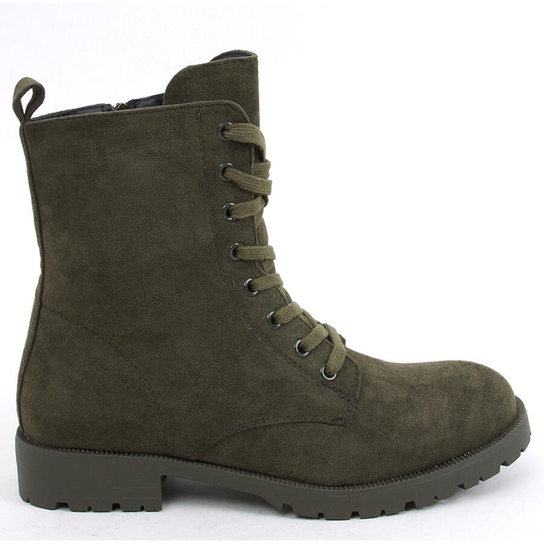 Trabalhadores amarrados por Bente Green verde