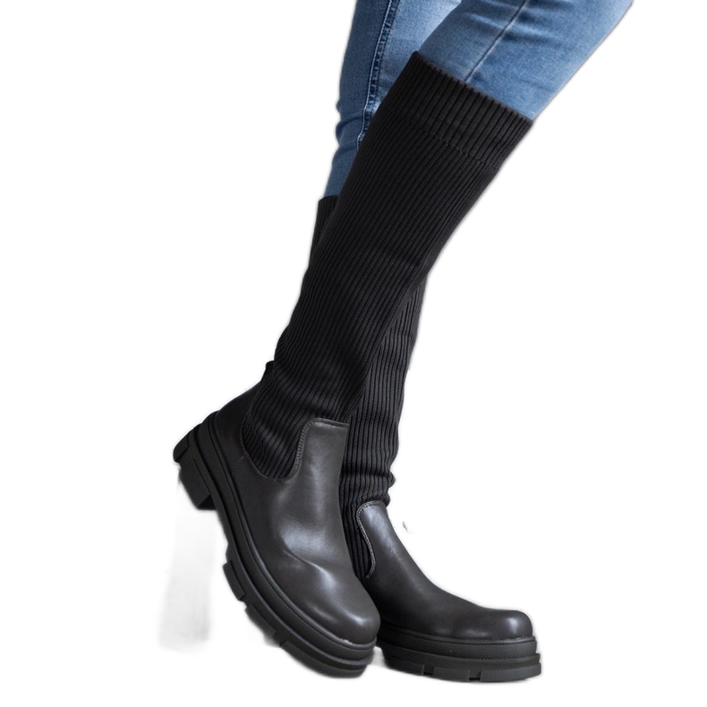 Botas verdes com cano flexível e sola maciça Elthea