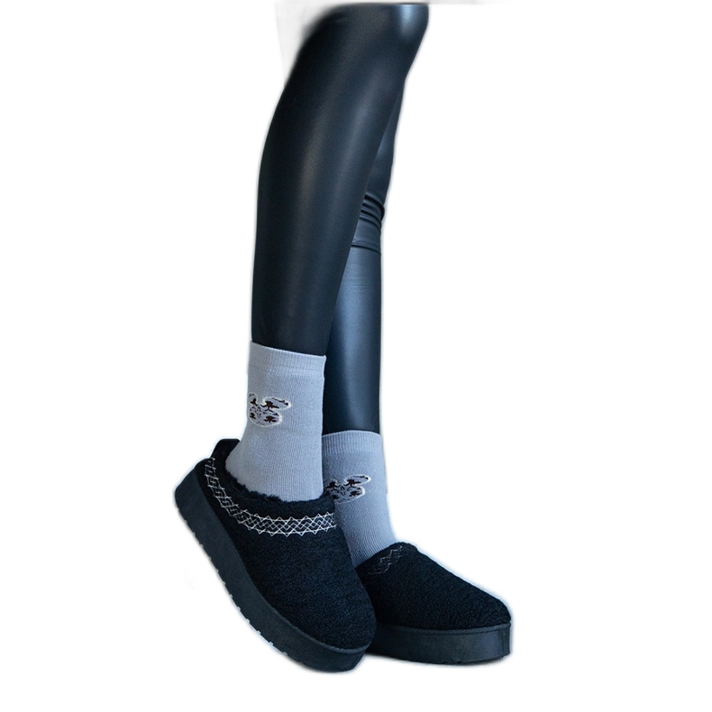 Botas de neve com plataforma preta com cano baixo e padrão Greene bordado preto