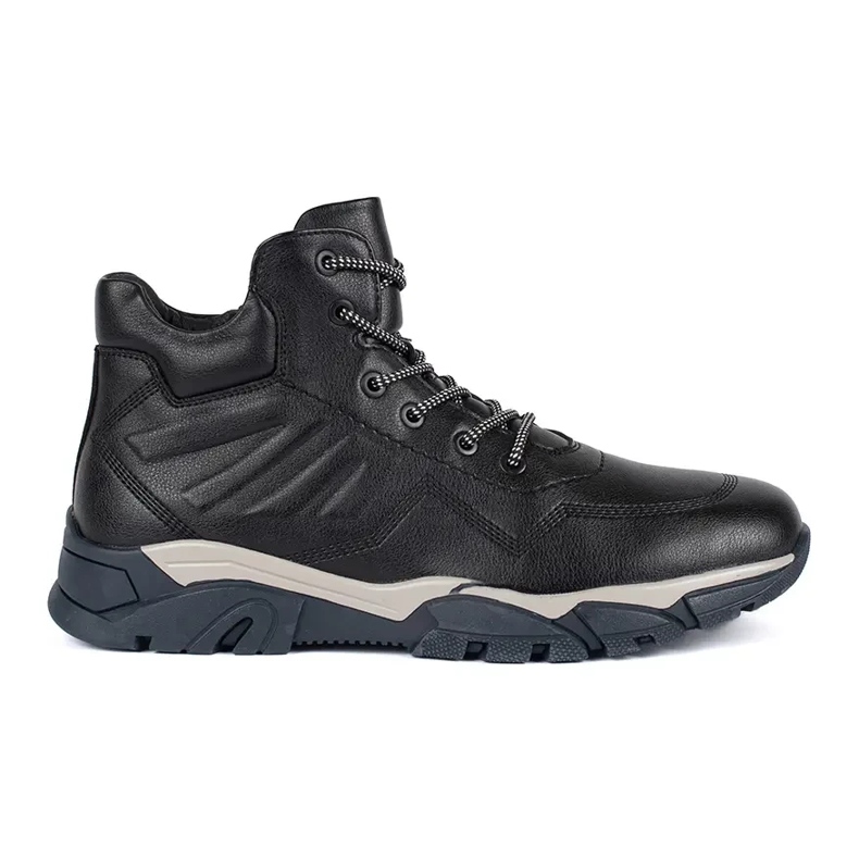 Botins pretos com cadarço isolados para homem