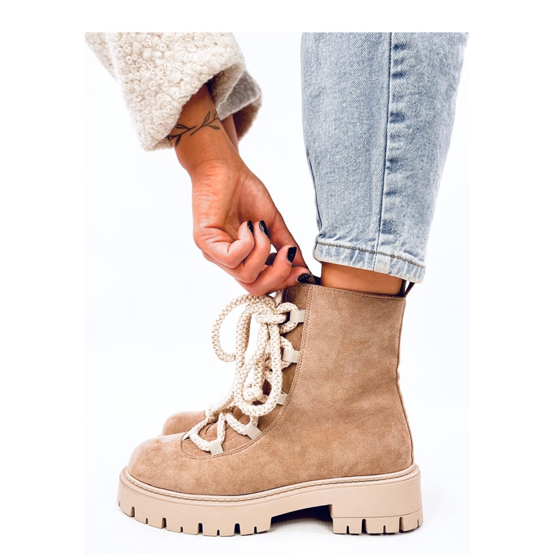 Botins com atacadores grossos Smiless Caqui - Inello bege