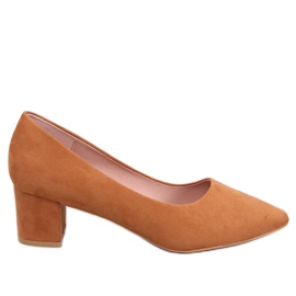 Sapatos de salto baixo camelo marrom