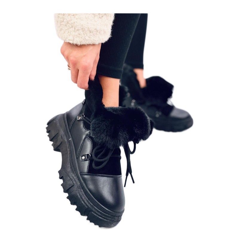 Botas de neve para mulheres negras preto