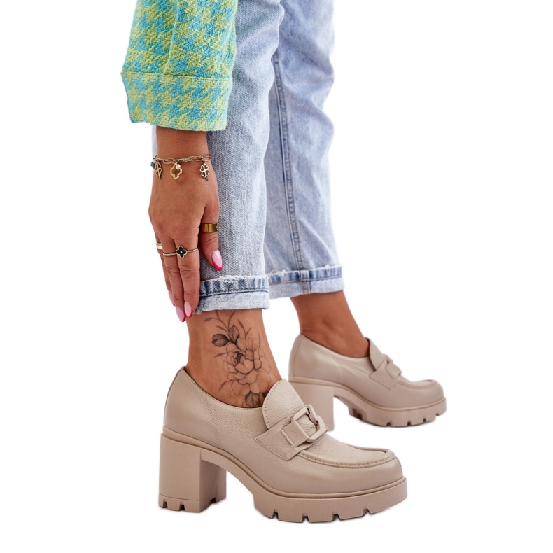 Calçado Modelo 20097 Bege Lacado