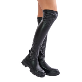 Botas pretas modelo F18 preto