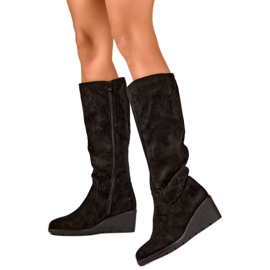 Botas Modelo YL159B Pretas preto Botas Modelo YL159B Pretas preto