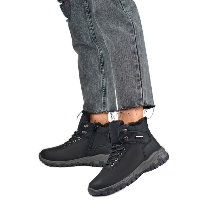 Calçado de Trekking Modelo 3906-1B Preto