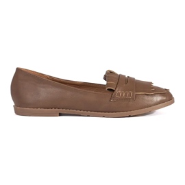 Mocassins femininos marrons decorados com franjas marrom