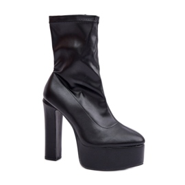 Step in style Botas Modelo Tennira C-243 Preta - Entre com estilo preto