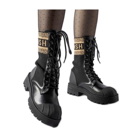 Botas meia pretas com inscrição Daria - Solea marrom preto Botas meia pretas com inscrição Daria - Solea marrom preto