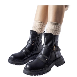 Botas isoladas pretas da Laderoute - Solea preto