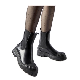 Botins maciços com isolamento preto da Albanese - Solea Botins maciços com isolamento preto da Albanese - Solea