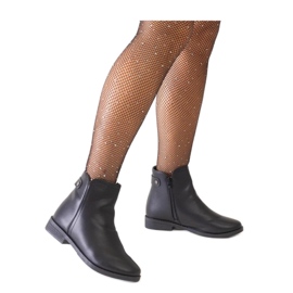 Botins clássicos pretos em couro ecológico