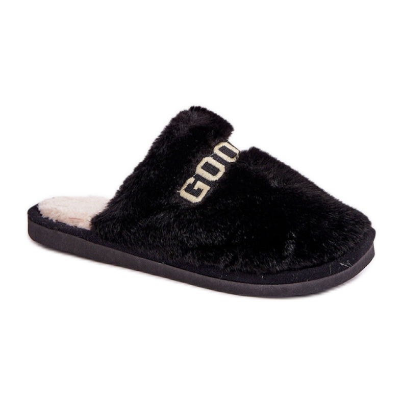 Chinelos femininos feitos de pele macia preto