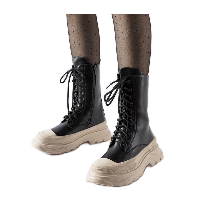 Sapatos de trabalho pretos com sola grossa bege Crosia - Solea