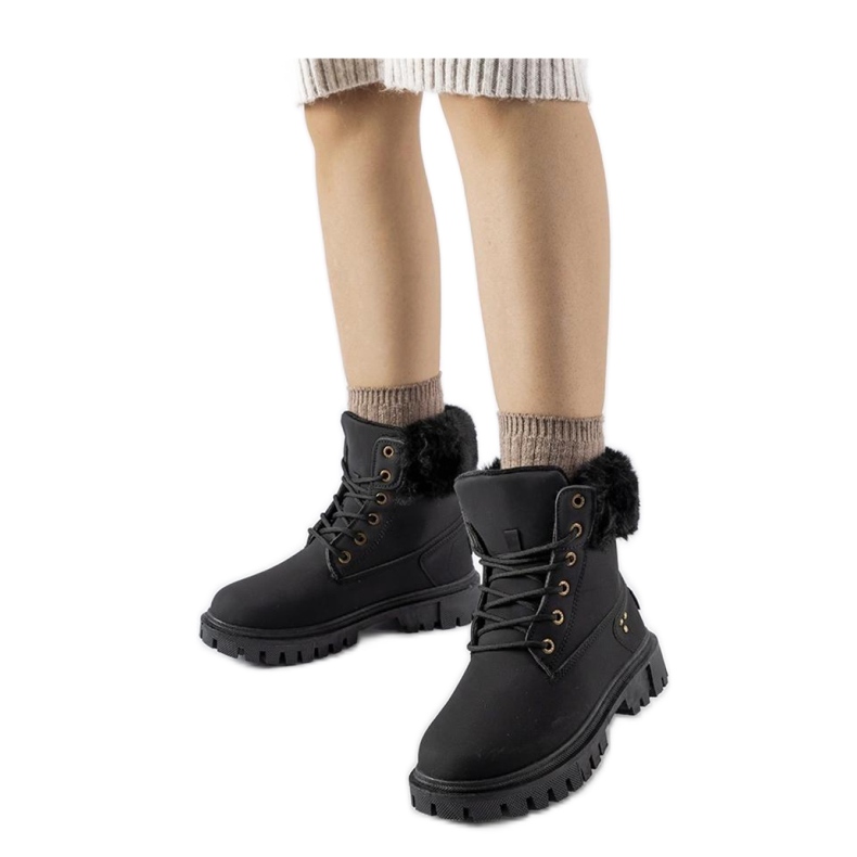 Botas pretas com pele decorativa preto