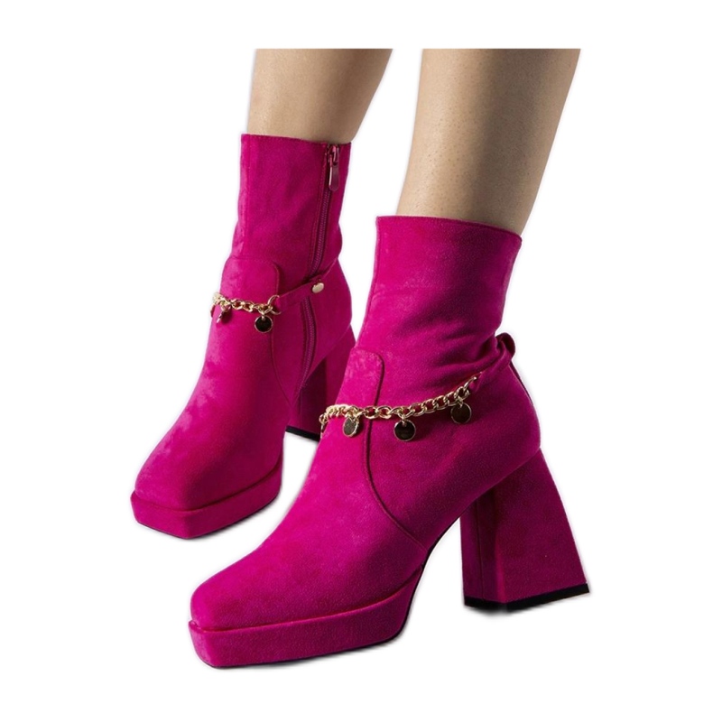 Botas isoladas rosa com pingente Salvadore - Solea Botas isoladas rosa com pingente Salvadore - Solea