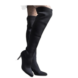 Botas pretas de salto alto com cano elástico preto Botas pretas de salto alto com cano elástico preto