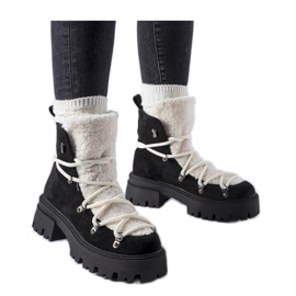 Botas de trabalho pretas com lingueta decorativa preto