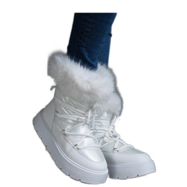 Botas de neve com isolamento branco e pele