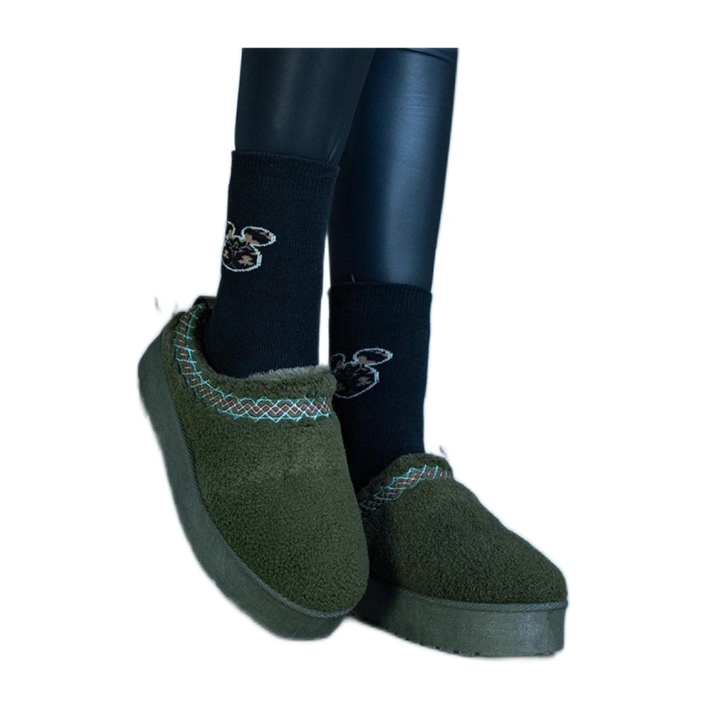 Botas de neve com plataforma e padrão bordado verde