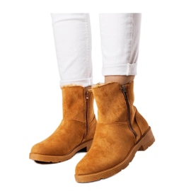 Botas com isolamento marrom castanho