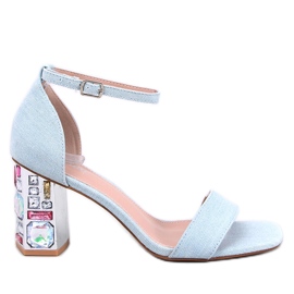 Sandálias de salto alto com pedras azul