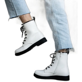 Botas de trabalho em couro ecológico com isolamento branco