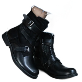 Botas rasas com isolamento preto