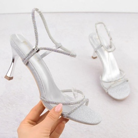 Sandálias com zircões de potocki no LE20326 WOL282B Sandálias com zircões de potocki no LE20326 WOL282B