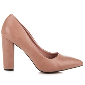 Seastar Bombas em um pilar rosa