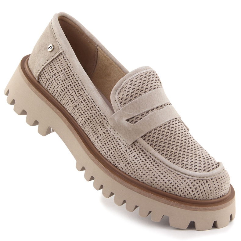 Mocassins femininos de Lords de couro na plataforma Filippo 6796 Beige bege