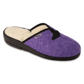Flippers femininos de Befado isolados com lã PU 937D637 Purple roxo