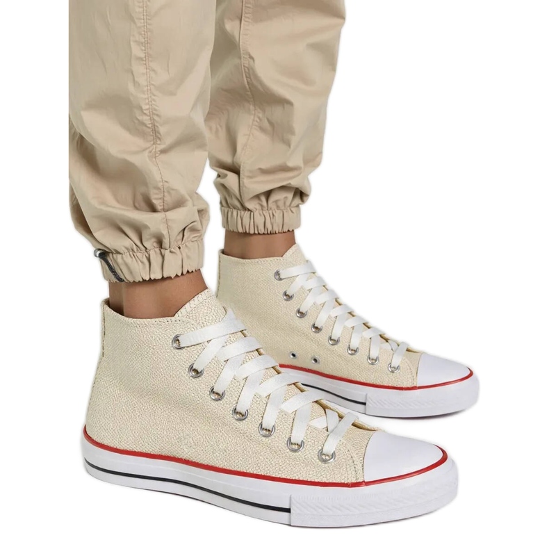 Celvia feminina tênis brancos