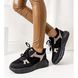 D/GMR Tênis preto com detalhes dourados Davis